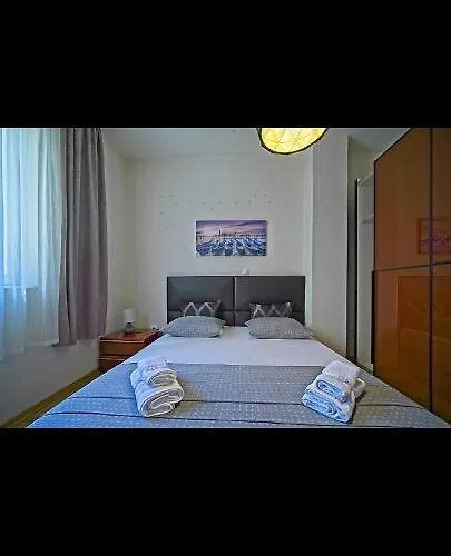 Διαμέρισμα Monaco *